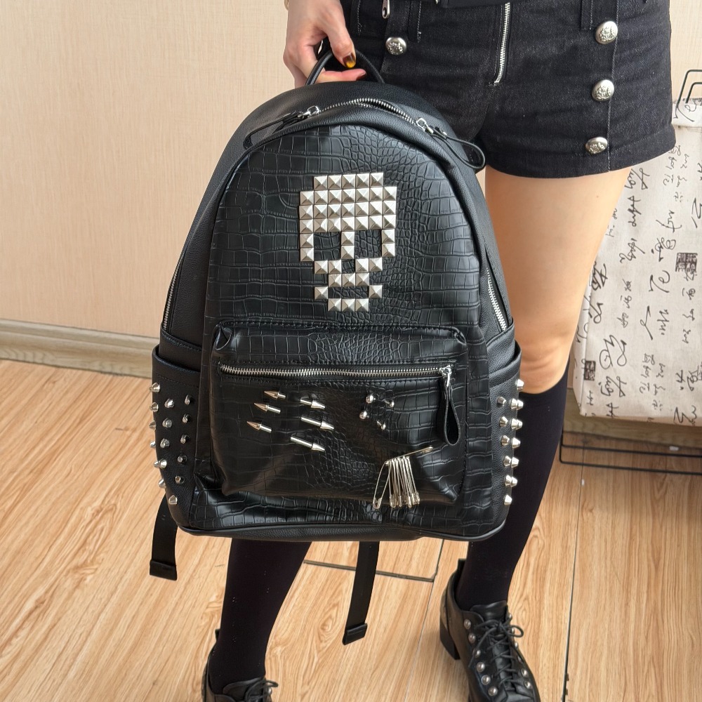 Fashion Backpack Women - Original Schwarzer Rucksack mit Krokodilmuster und